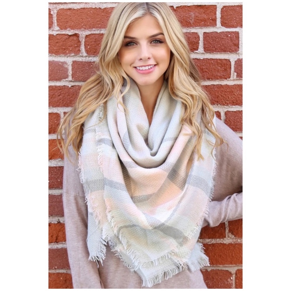 3 total- Women's Fall Fringe Edge Lightweight Cute Plaid Blanket Plaid Scarf - Picture 4 of 6